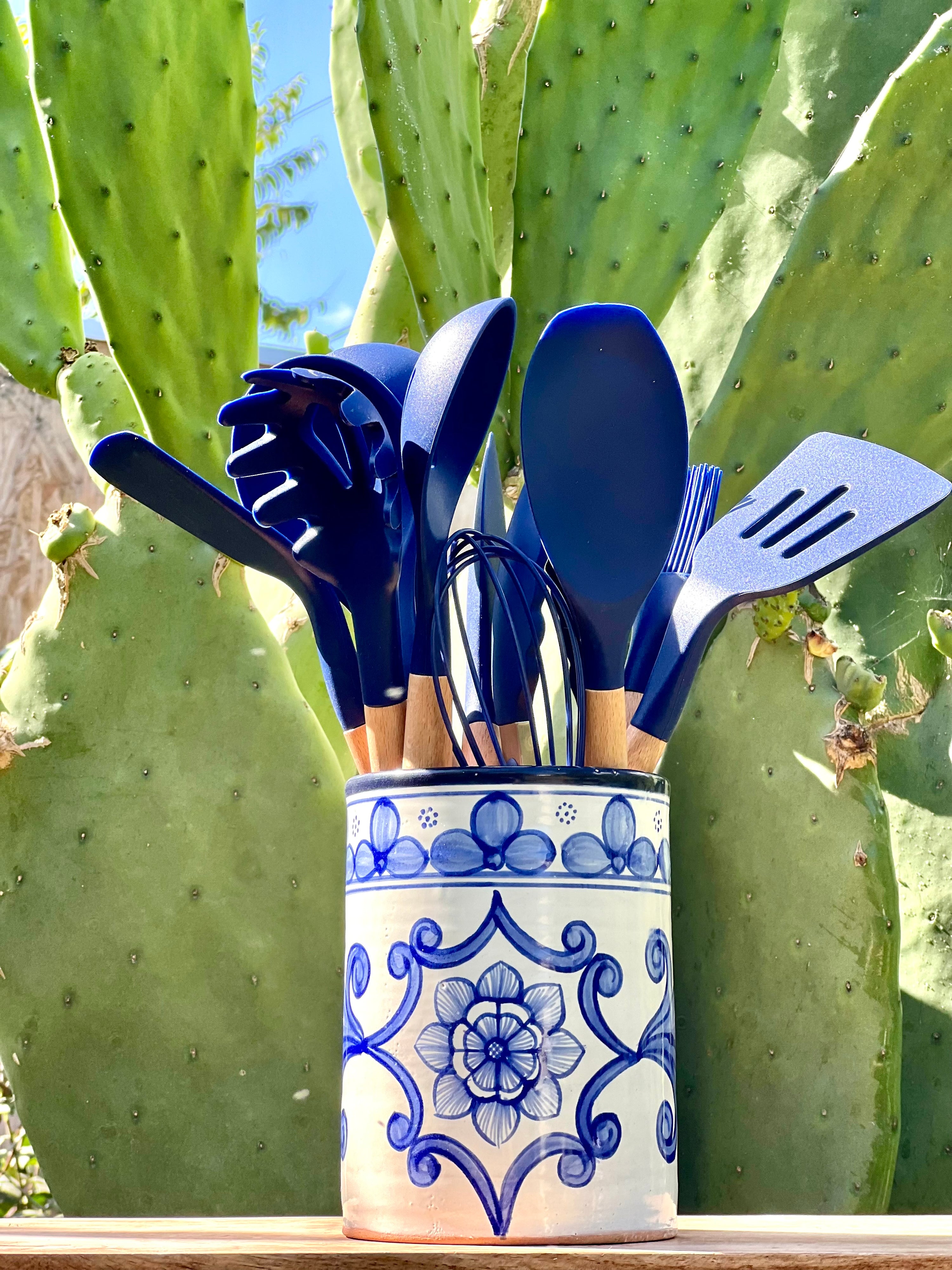 Edición Azul : 12-Piece Utensil & Holder Set |Mi Pedacito de México t – Edición Azul | Modern Mexican Homeware, Artesano-Made, Non-Toxic, Sustainable | Nuestra Casita Co.