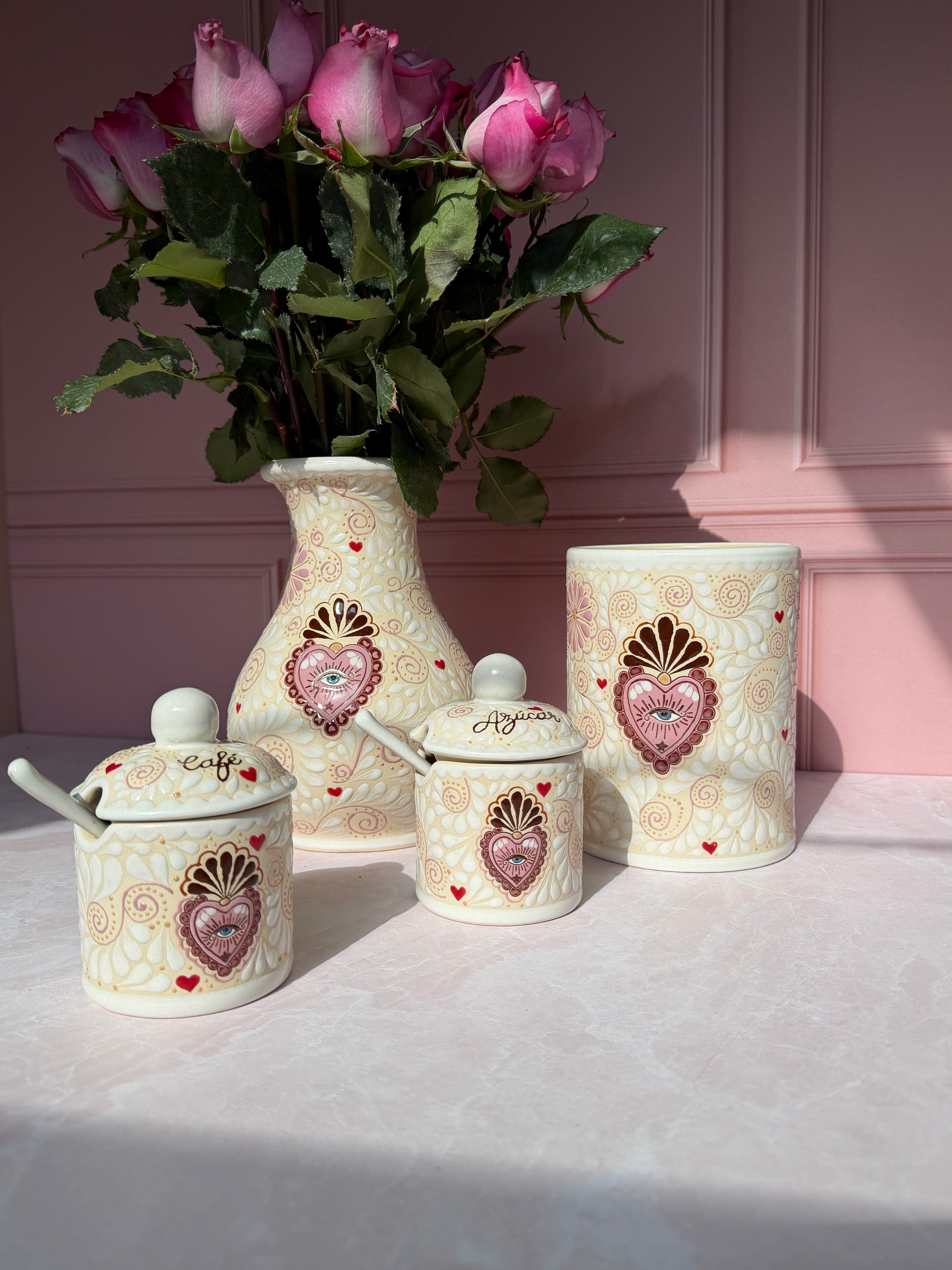 Amor Sagrado Florero Gotero| Flower Vase | PRE-ORDER 6-14 WEEKS